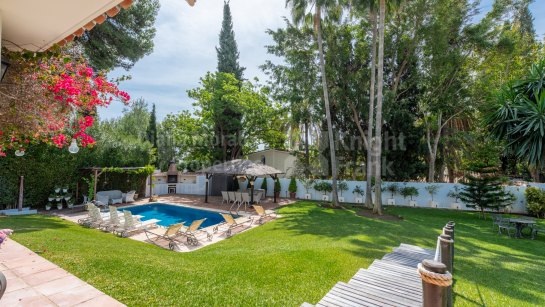 Villa for sale in Rocio de Nagüeles, Marbella Golden Mile