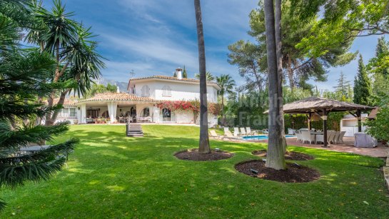 Villa zum Verkauf in Rocio de Nagüeles, Marbella Goldene Meile