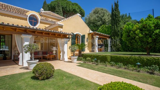 Villa en venta en Marbella Este, Marbella