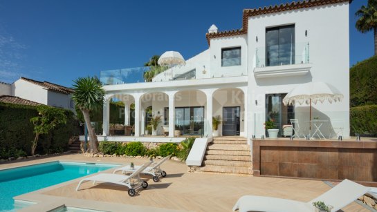 Villa zum Verkauf in Marbella Country Club, Nueva Andalucia
