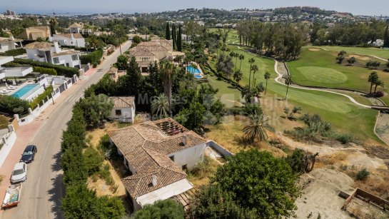 Grundstück zum Verkauf in Nueva Andalucia, Marbella