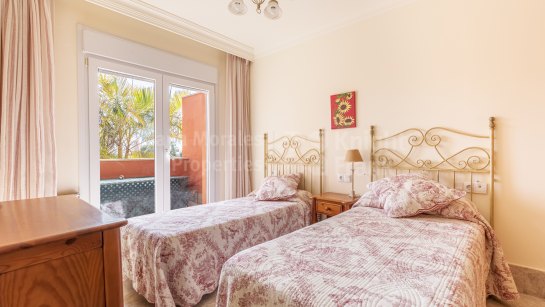 Einfamilienhaushälfte zum Verkauf in Santa Clara, Marbella Ost