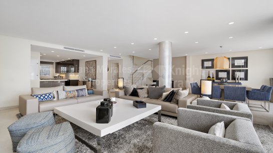 Duplex Penthouse à vendre à Alhambra del Mar, Marbella Golden Mile