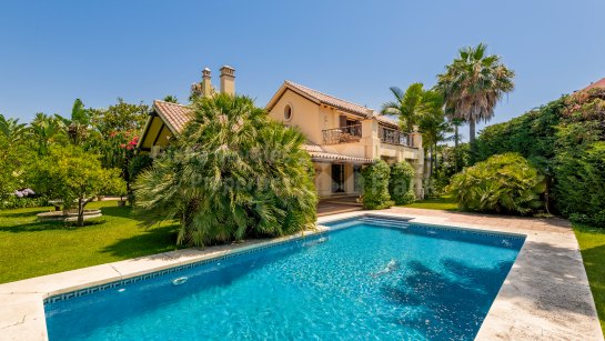 Villa à vendre à Las Mimosas, Puerto Banus
