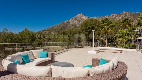 Villa Pareada en venta en Sierra Blanca, Marbella Milla de Oro