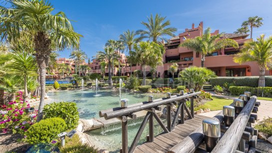 Apartamento Planta Baja en venta en Torre Bermeja, Estepona
