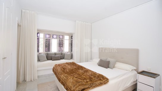 Apartamento en venta en Marina de Puente Romano, Marbella Milla de Oro