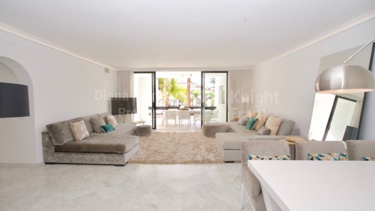Wohnung zum Verkauf in Marina de Puente Romano, Marbella Goldene Meile