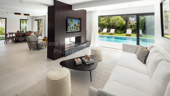 Villa for sale in Puerto Banus, Marbella