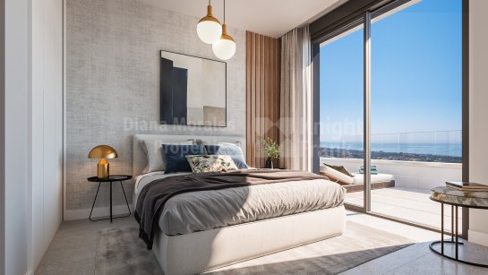Zweistöckiges Penthouse zum Verkauf in Los Altos de los Monteros, Marbella Ost