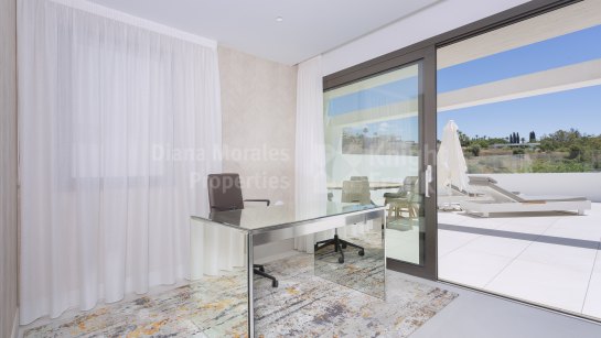 Zweistöckiges Penthouse zum Verkauf in Epic Marbella, Marbella Goldene Meile