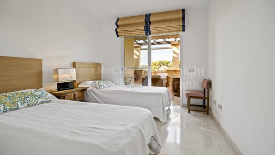 Duplex Penthouse to rent in Altamira, Marbella East