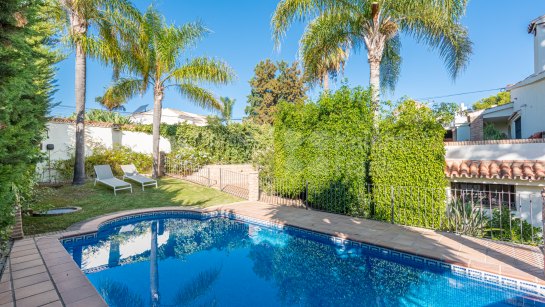 Villa à vendre à Nueva Andalucia, Marbella (Tout)