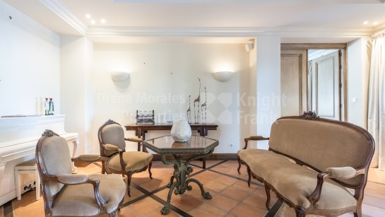 Villa en venta en Marbella Club Golf Resort, Benahavis