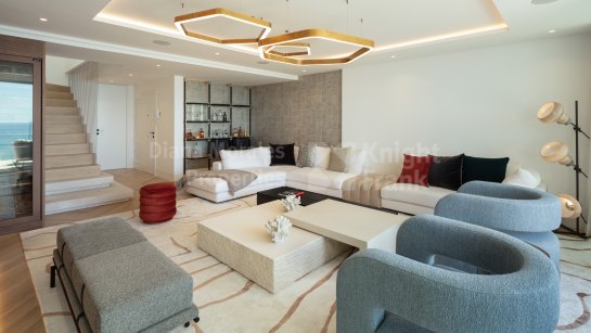Duplex Penthouse à vendre à Marina de Puente Romano, Marbella Golden Mile
