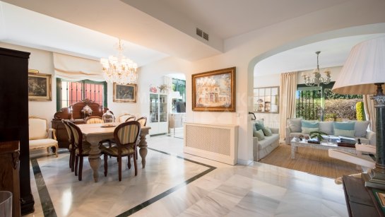 Adosado en venta en El Tomillar de Nagüeles, Marbella Milla de Oro