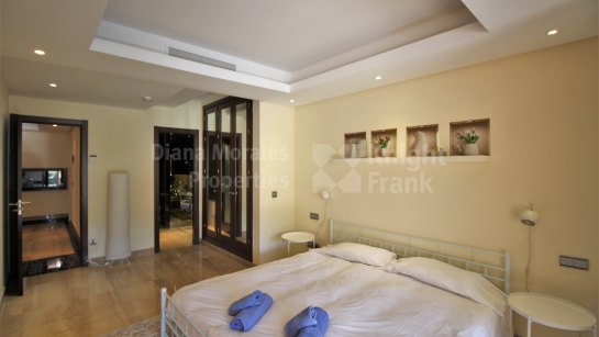 Apartamento Planta Baja en venta en Bahia de la Plata, Estepona
