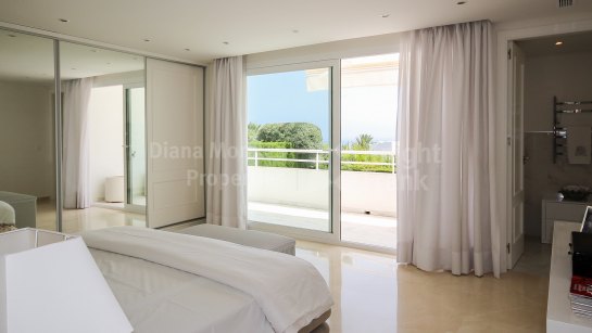 Villa for sale in Altos Reales, Marbella Golden Mile
