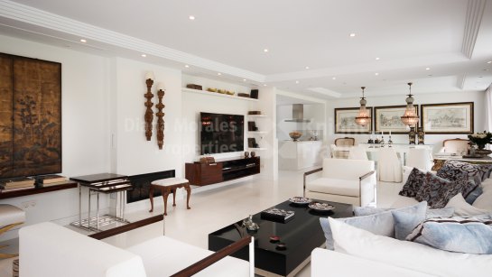 Villa for sale in Altos Reales, Marbella Golden Mile
