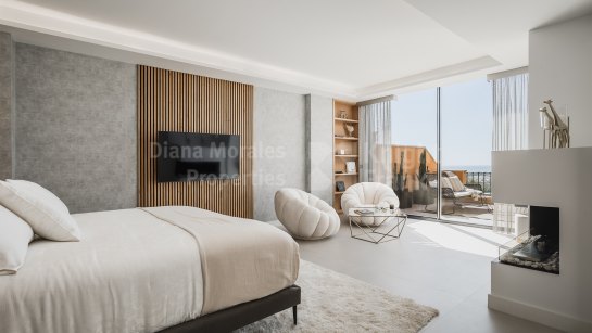 Duplex for sale in Les Belvederes, Nueva Andalucia