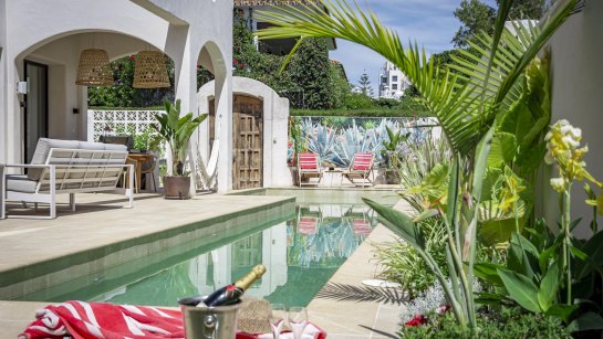 Villa en alquiler en Casablanca, Marbella Milla de Oro