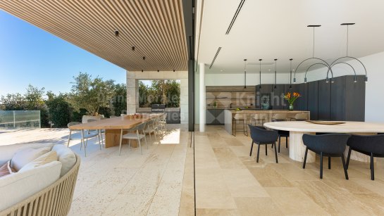 Villa for sale in Sotogrande Alto