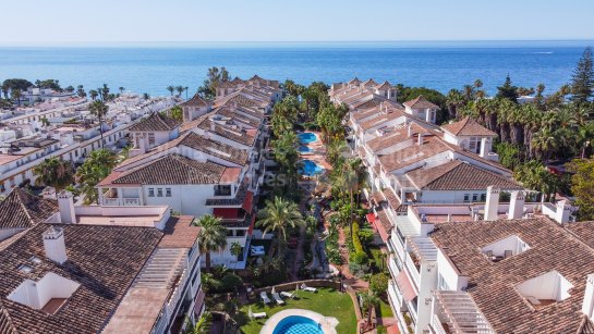 Appartement rez de chaussée à vendre à Las Cañas Beach, Marbella Golden Mile