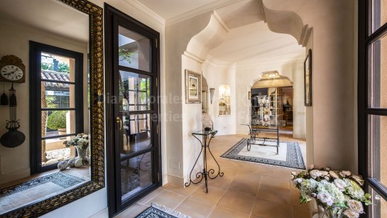 Villa for sale in Sierra Blanca, Marbella Golden Mile