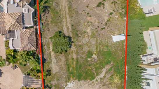 Parcela en venta en Los Flamingos Golf, Benahavis