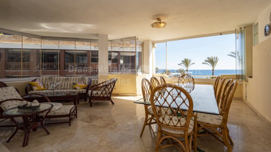 Apartment for sale in Puerto Banus, Marbella (All)