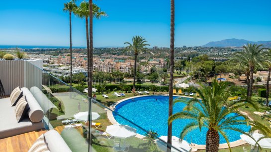 Apartment for sale in Las Lomas del Marbella Club, Marbella Golden Mile