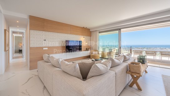 Apartamento en venta en Byu Hills, Benahavis