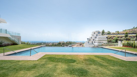 Apartamento en venta en Byu Hills, Benahavis