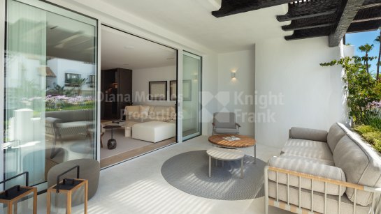 Ground Floor Apartment for sale in Marina de Puente Romano, Marbella Golden Mile