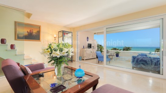 Duplex Penthouse à vendre à Los Granados Playa, Estepona