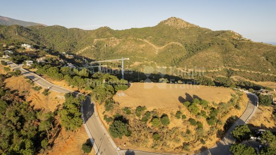 Grundstück zum Verkauf in Monte Mayor, Benahavis