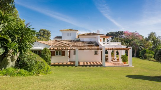 Villa for sale in Sotogrande
