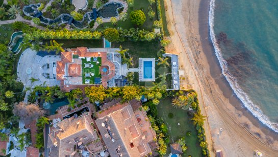 Villa zum Verkauf in Puerto Banus, Marbella