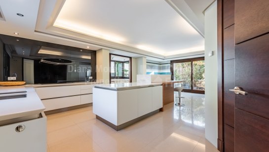 Villa en venta en Sierra Blanca, Marbella Milla de Oro