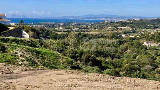 Terrain à vendre à La Panera, Estepona Est