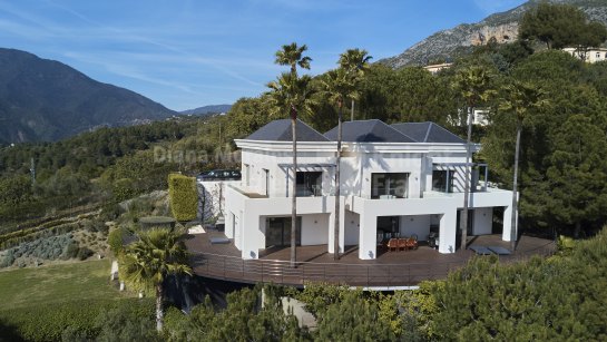 Villa zum Verkauf in Carretera de Istan