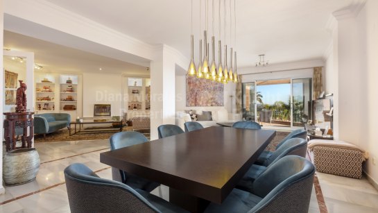 Duplex à vendre à Les Belvederes, Nueva Andalucia