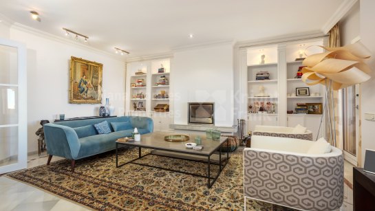 Duplex à vendre à Les Belvederes, Nueva Andalucia