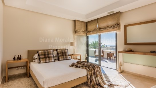 Zweistöckiges Penthouse zum Verkauf in Imara, Marbella Goldene Meile