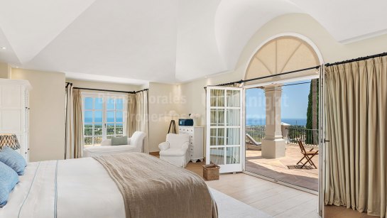 Villa en alquiler en Marbella Hill Club, Marbella Milla de Oro