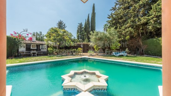 Villa à vendre à Bel Air, Estepona Est