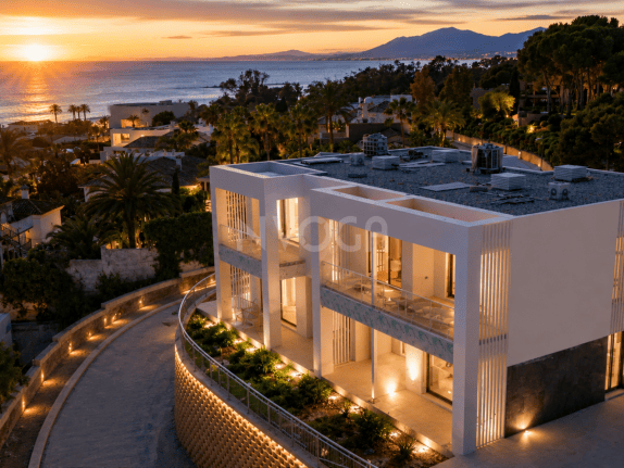Fantástica casa adosada situada en la nueva urbanización Estrella del Mar Villas Marbella.