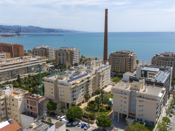Milabeka, an exclusive boutique development of 10 contemporary residences just 200 metres from the beach in Málaga.