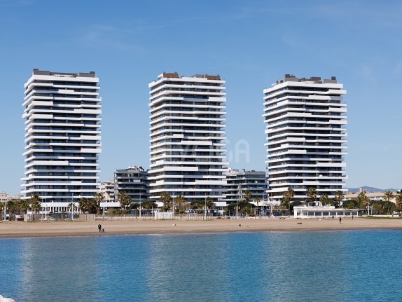 Infinite Vision of only three residences within The Legacy by Metrovacesa · Málga Towers