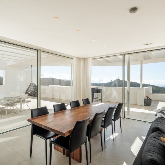 Penthouse Las Jacarandas